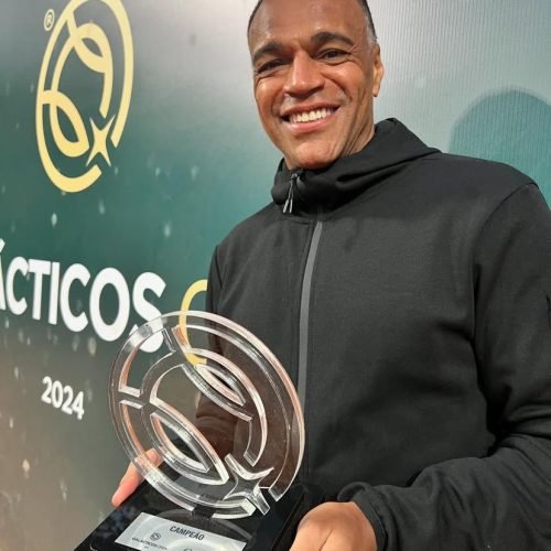 Globo negocia com Denílson